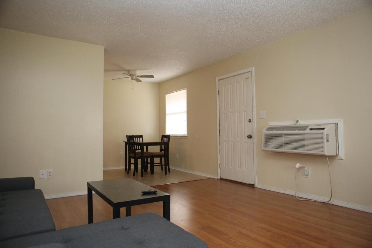 Apartamento 2 Bed/ 1 Bath Next To Ft. Sill Lawton Exterior foto